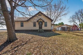 2270 397th Avenue NE, Stanchfield, MN 55080