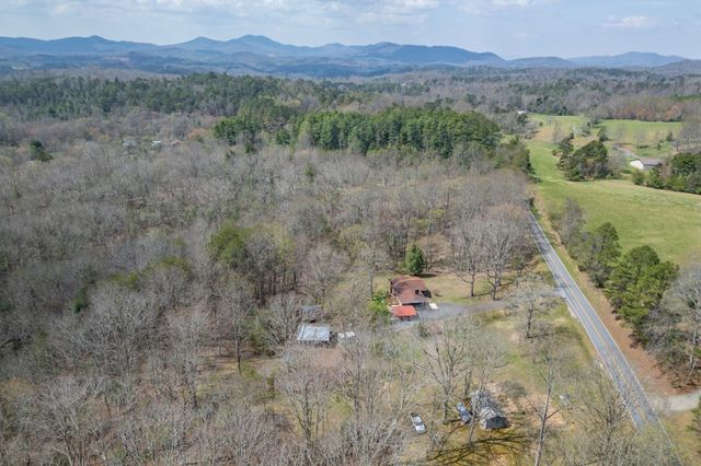 1266 Ford Road, Warne, NC 28909