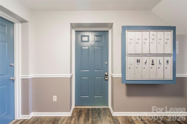 1624 Arlyn Circle D, Charlotte, NC 28213