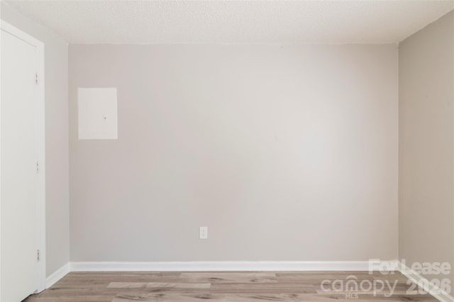 1624 Arlyn Circle D, Charlotte, NC 28213