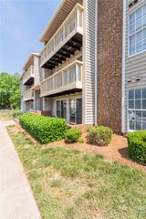 1624 Arlyn Circle D, Charlotte, NC 28213
