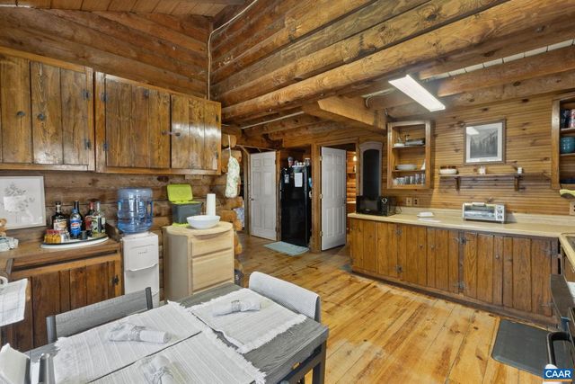 1522 HOLLAND CREEK RD, Louisa, VA 23093