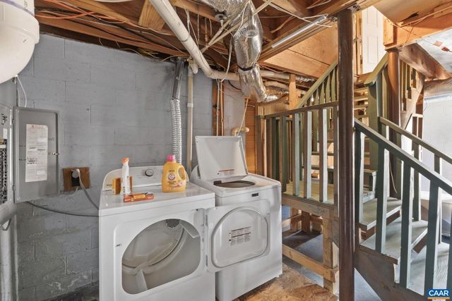 1522 HOLLAND CREEK RD, Louisa, VA 23093