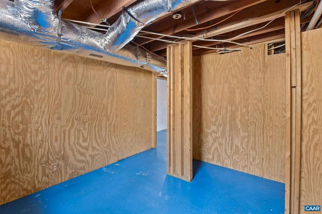 1522 HOLLAND CREEK RD, Louisa, VA 23093