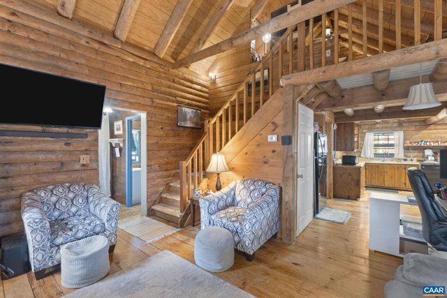 1522 HOLLAND CREEK RD, Louisa, VA 23093