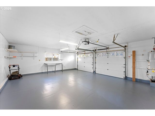 395 STARK St N, Salem, OR 97303