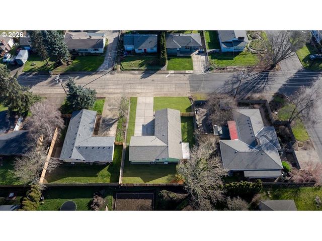 395 STARK St N, Salem, OR 97303