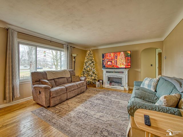 9655 Tecumseh Clinton Highway, Tecumseh, MI 49286