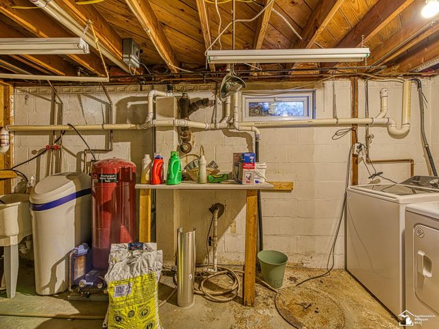 9655 Tecumseh Clinton Highway, Tecumseh, MI 49286