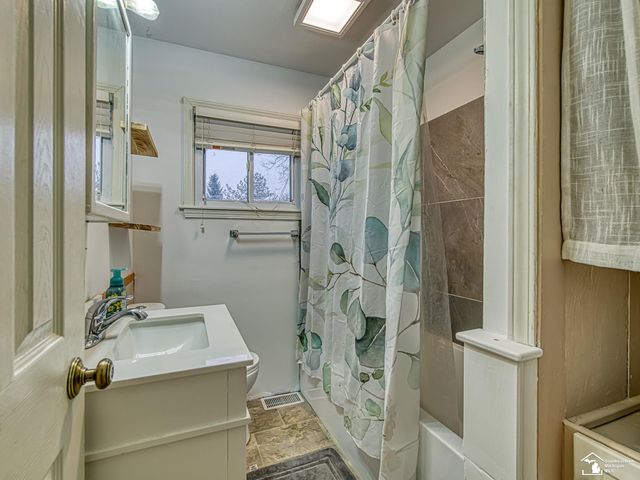 9655 Tecumseh Clinton Highway, Tecumseh, MI 49286