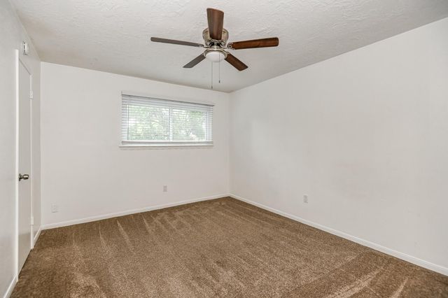 7923 Dawnridge Drive, Houston, TX 77071