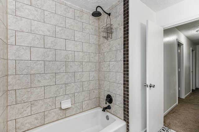 7923 Dawnridge Drive, Houston, TX 77071