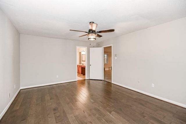 7923 Dawnridge Drive, Houston, TX 77071