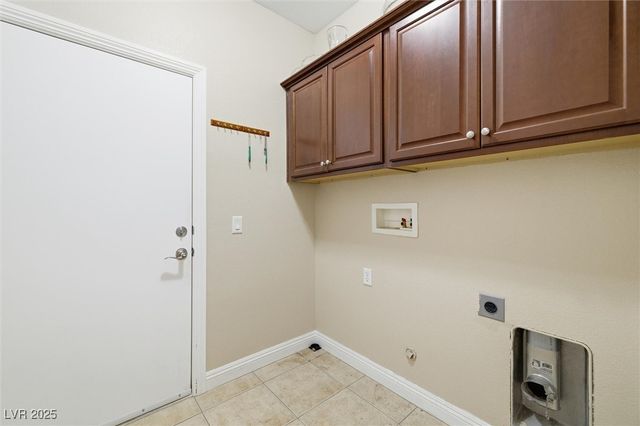 5220 East Chasemoor Street, Pahrump, NV 89061