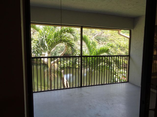3713 Cocoplum Circle 3545, Coconut Creek, FL 33063