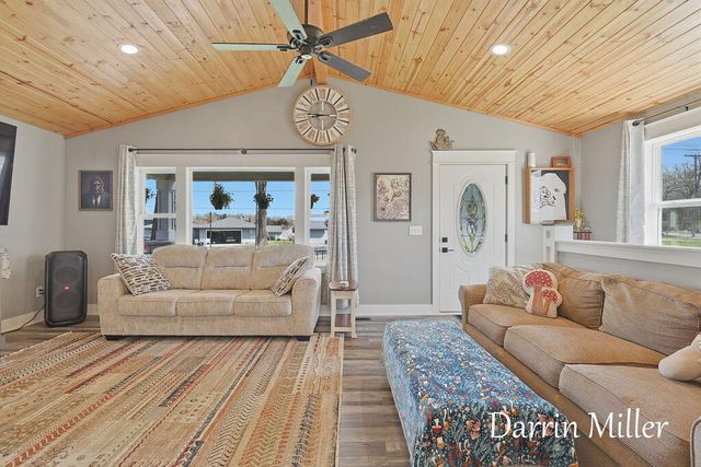 6289 Middle Lake Road, Twin Lake, MI 49457