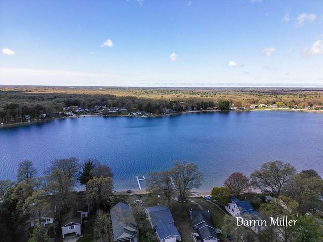 6289 Middle Lake Road, Twin Lake, MI 49457