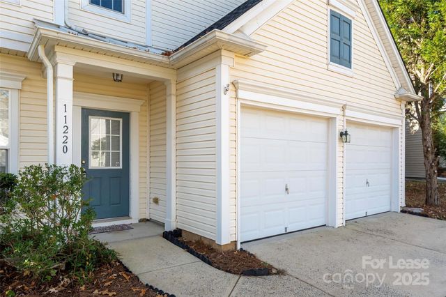 11220 Cypress View Drive, Charlotte, NC 28262