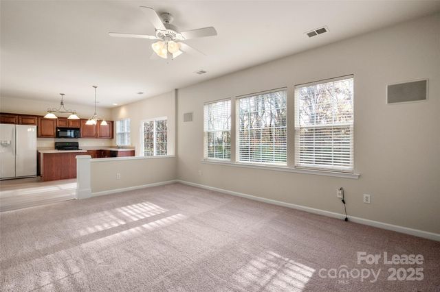 11220 Cypress View Drive, Charlotte, NC 28262