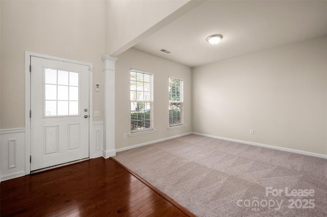 11220 Cypress View Drive, Charlotte, NC 28262