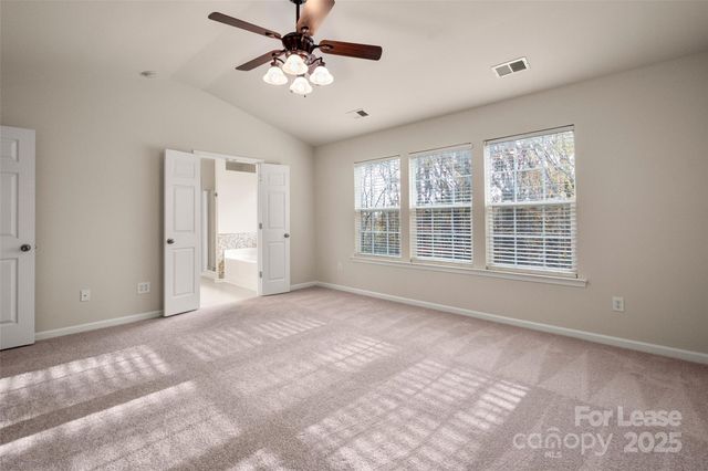 11220 Cypress View Drive, Charlotte, NC 28262