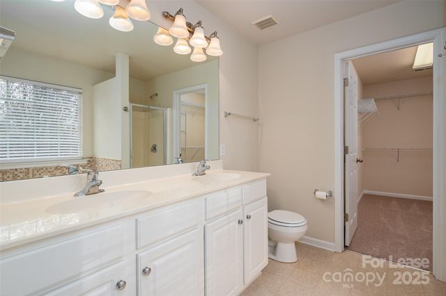 11220 Cypress View Drive, Charlotte, NC 28262