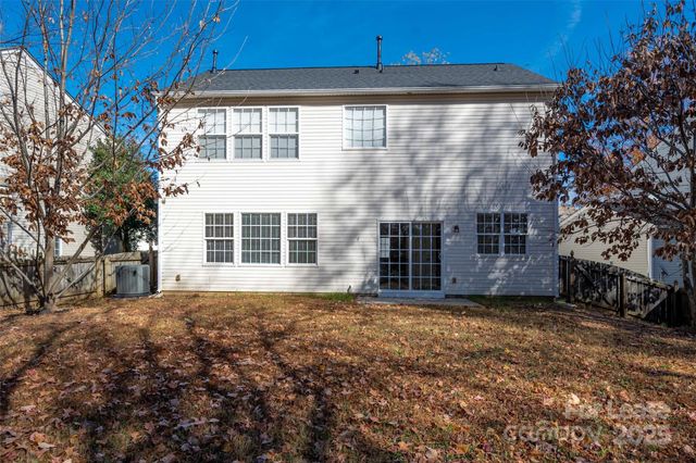 11220 Cypress View Drive, Charlotte, NC 28262