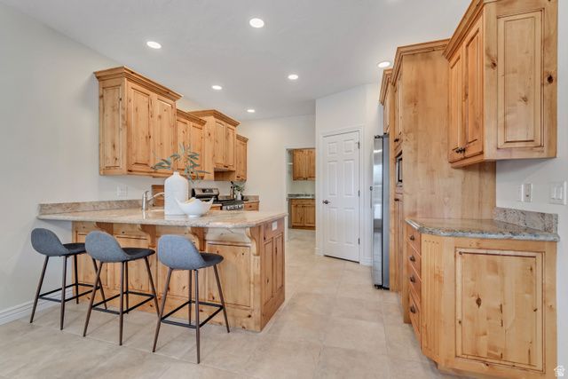 534 E FOX FARM PL, Draper, UT 84020