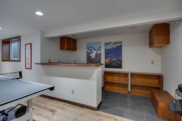 2404 Mayflower Drive, Middleton, WI 53562