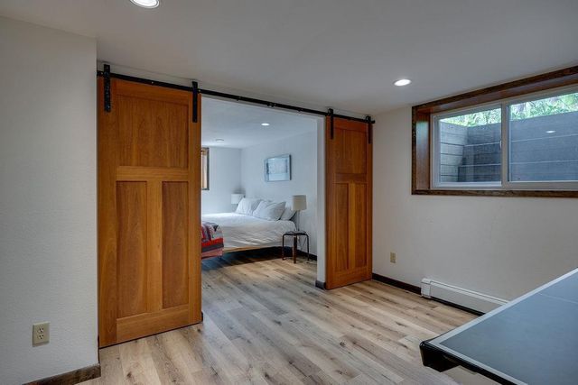 2404 Mayflower Drive, Middleton, WI 53562