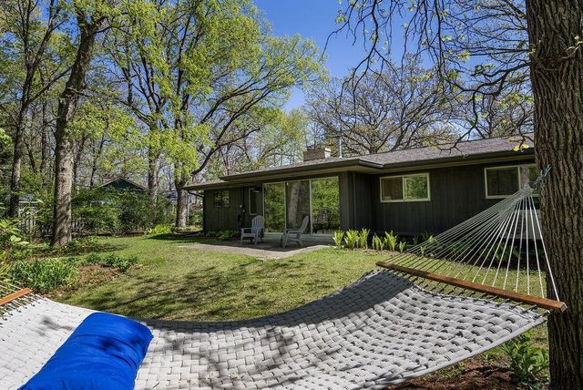 2404 Mayflower Drive, Middleton, WI 53562