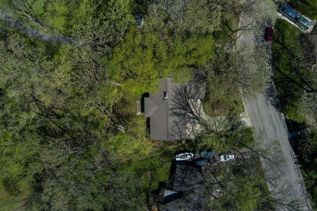2404 Mayflower Drive, Middleton, WI 53562