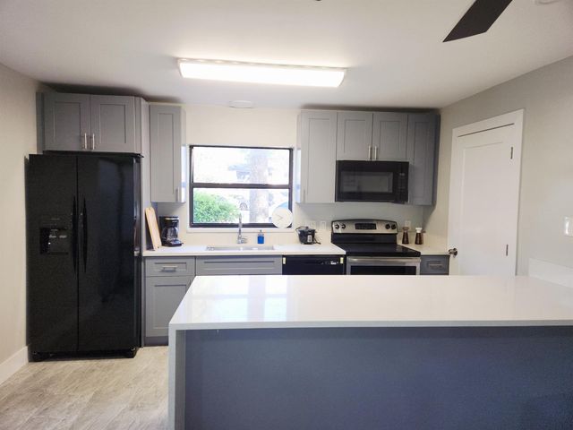 2050 Oleander Boulevard 8-109, Fort Pierce, FL 34950