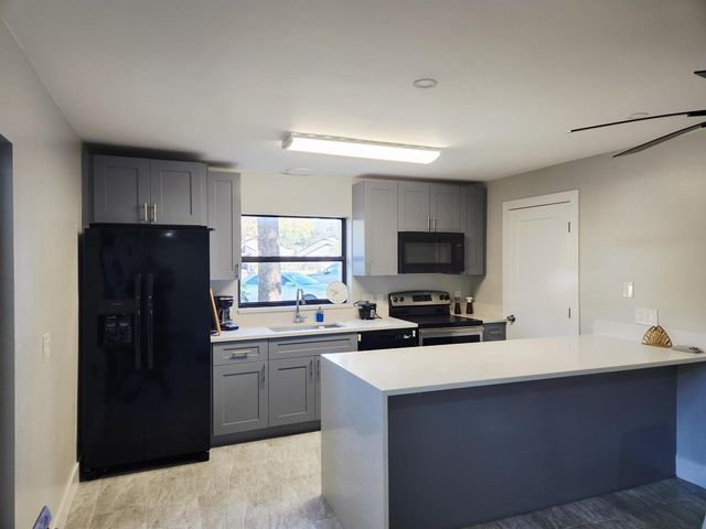 2050 Oleander Boulevard 8-109, Fort Pierce, FL 34950
