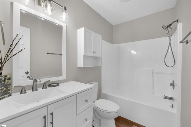 425 Cochise Drive, Waterloo, SC 29384