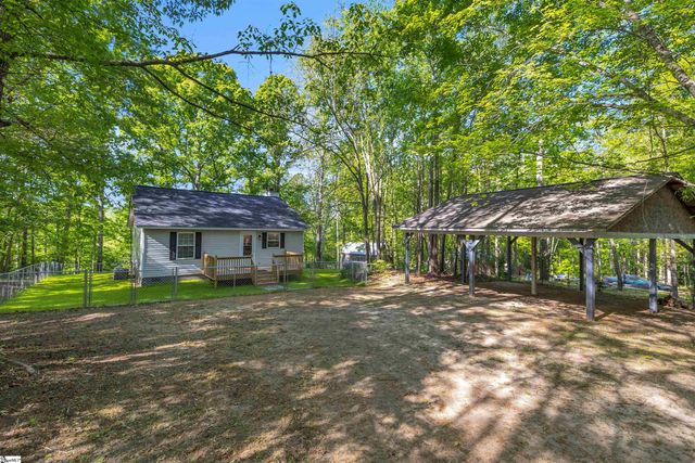 425 Cochise Drive, Waterloo, SC 29384