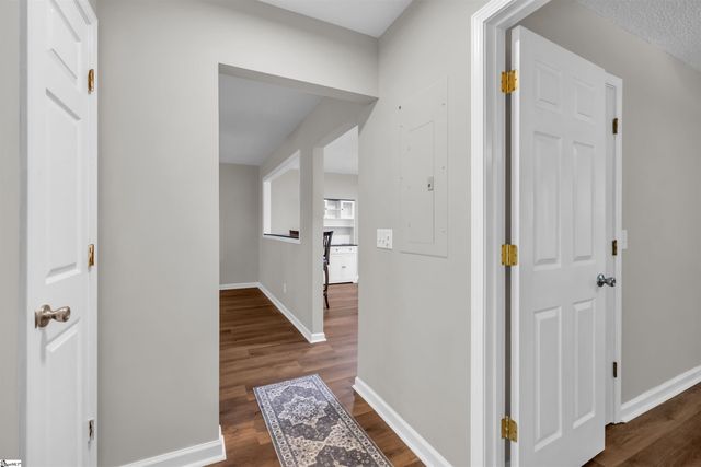 425 Cochise Drive, Waterloo, SC 29384