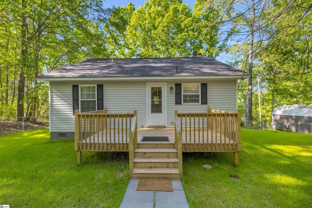 425 Cochise Drive, Waterloo, SC 29384