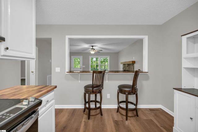 425 Cochise Drive, Waterloo, SC 29384