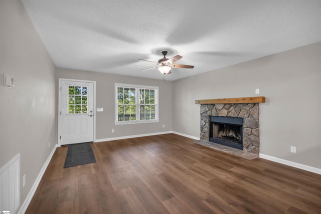 425 Cochise Drive, Waterloo, SC 29384