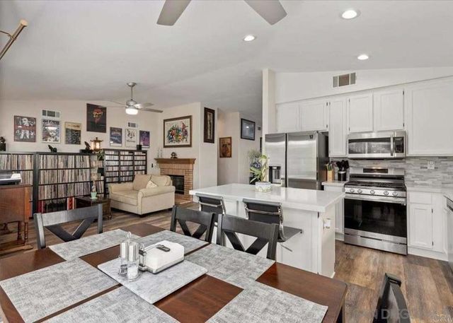 1639 Shire Ave, Oceanside, CA 92057