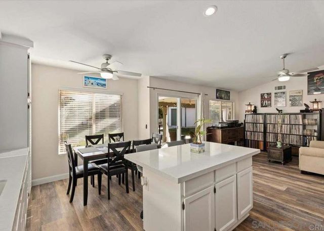 1639 Shire Ave, Oceanside, CA 92057