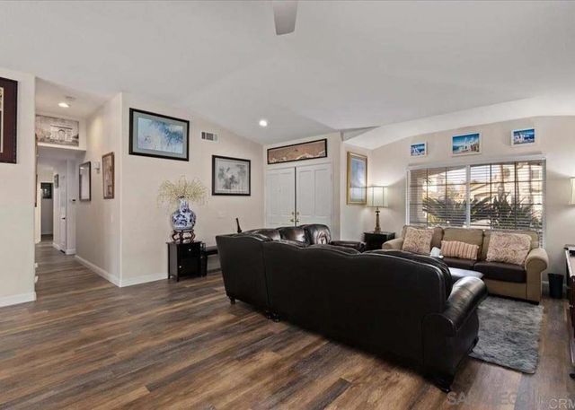 1639 Shire Ave, Oceanside, CA 92057