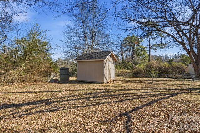 802 Chesterfield Avenue, Lancaster, SC 29720