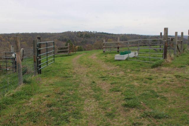 416 New Hope Road, Marshall, AR 72650