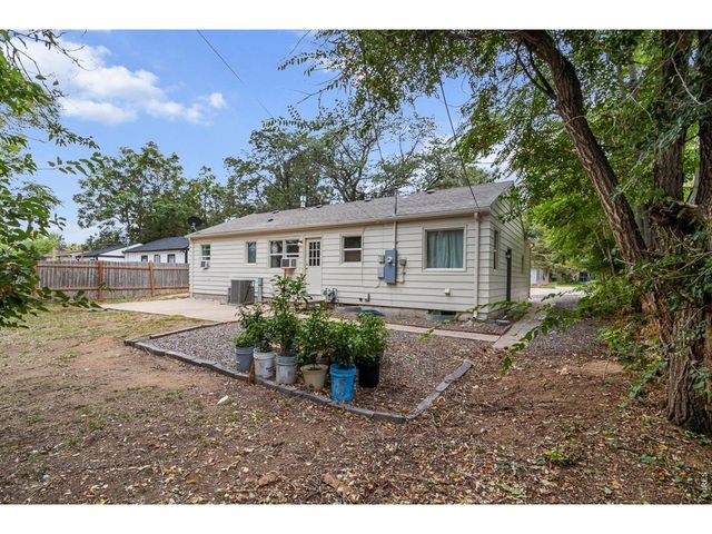 2424 14th Ave Ct, Greeley, CO 80631