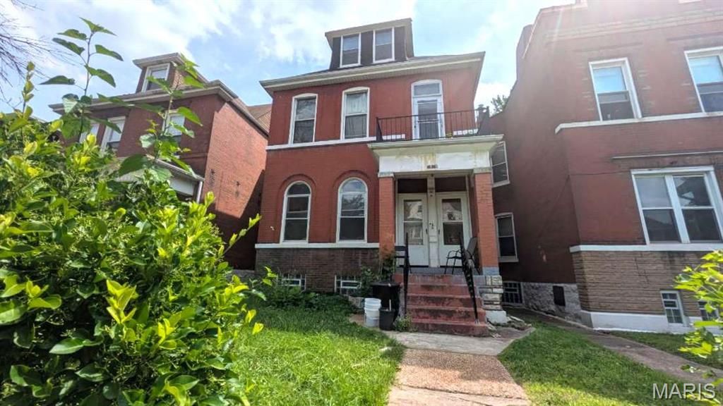 3814 Greer Avenue, St Louis, MO 63107