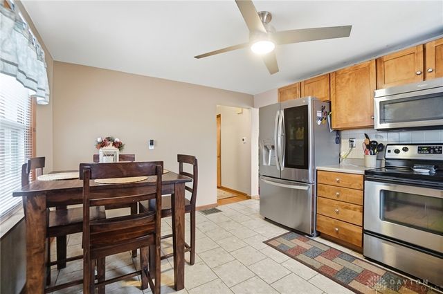 1512 Amherst Road, Springfield, OH 45504