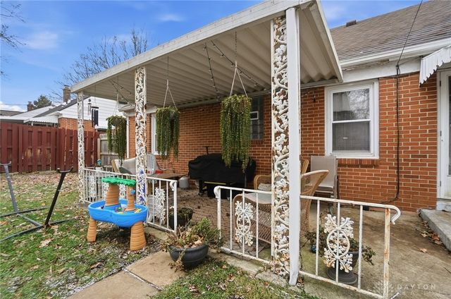 1512 Amherst Road, Springfield, OH 45504