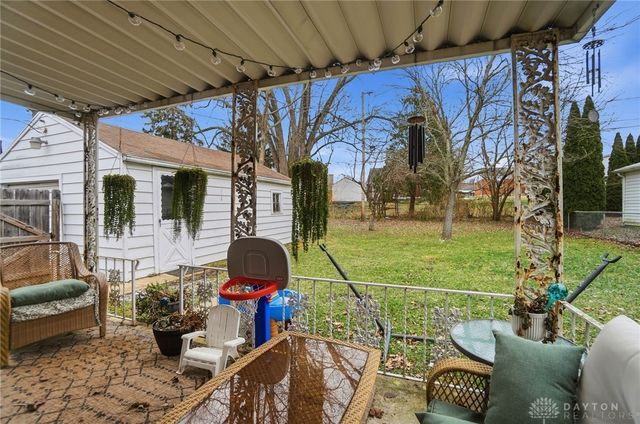 1512 Amherst Road, Springfield, OH 45504